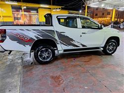 میتسوبیشی L200